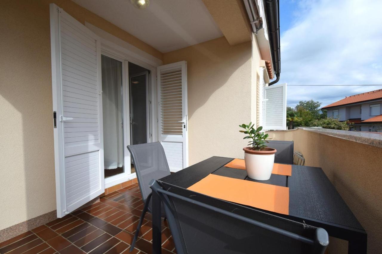 Apartments Julia Čižići Exteriér fotografie